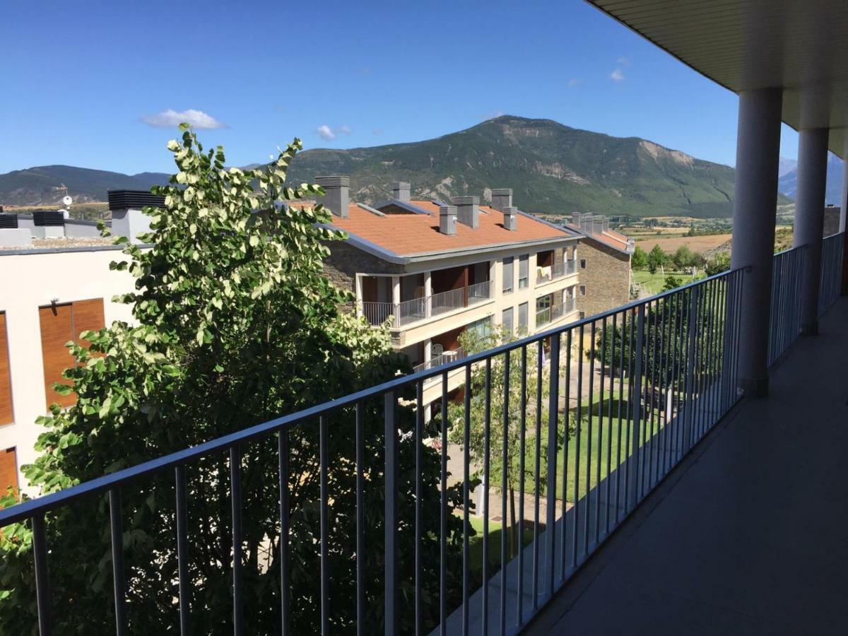 Ferienwohnung Golf Y Nieve Sabiñánigo Exterior foto